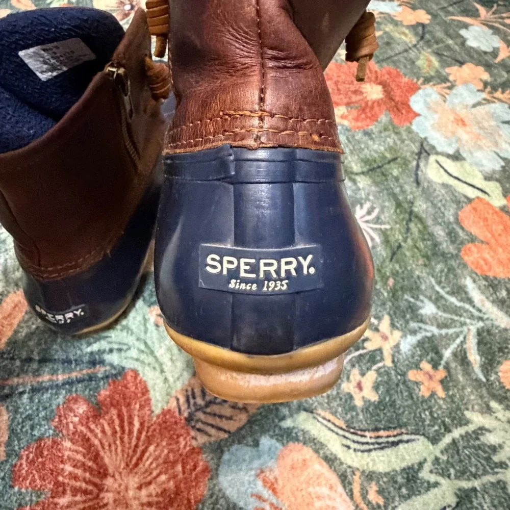 Sperry Saltwater Duck Boots Navy Brown Waterproof Leather STS91175 Womens 9